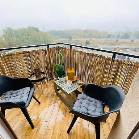 Lotus Natura Parking Balcony アパート オストロウェンカ
